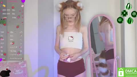 Elis  a little vacation Ill be here Saturday my schedules in bio online show from December 23, 12:41 pm