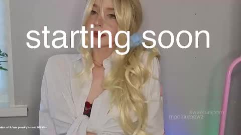 Elis  a little vacation Ill be here Saturday my schedules in bio online show from November 9, 8:23 am