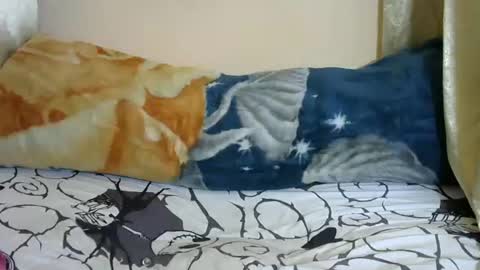 Sarah online show from November 14, 5:39 am