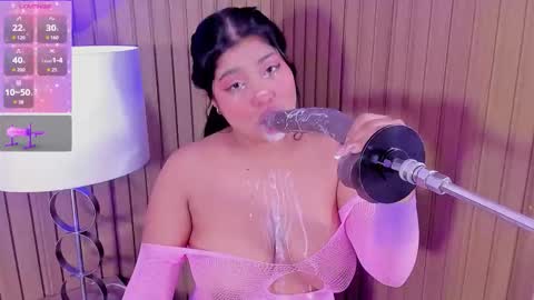 Snapshot of sweety_blowjob chatting on February 28, 11:44 am LINA online show from February 28, 11:44 am