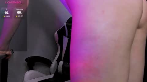 Snapshot of sweety_doll06 chatting on October 31, 1:56 pm sweety_doll06 online show from October 31, 1:56 pm