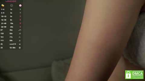 Astrid online show from December 17, 9:21 pm