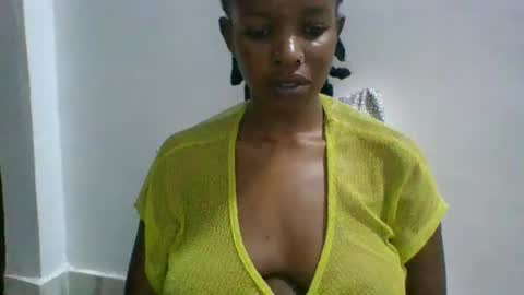 sweetz_candice online show from October 5, 12:31 am