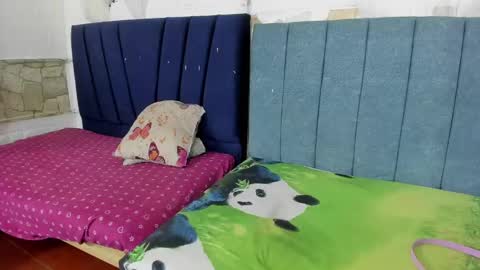 swett_lady_ online show from September 27, 11:48 am