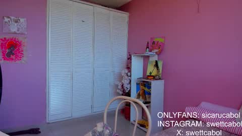 Snapshot of swettcabol chatting on November 17, 4:57 pm swettcabol online show from November 17, 4:57 pm