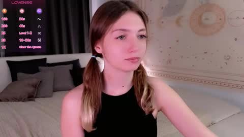 swettymolly online show from September 29, 10:31 am