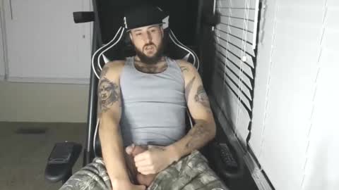 swoozy_ online show from December 23, 1:58 am