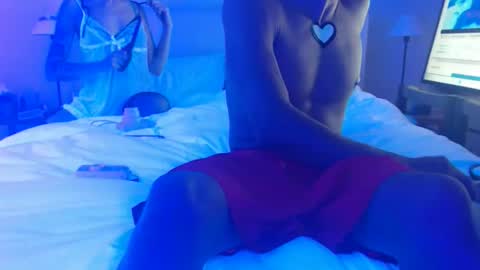 sxncndy online show from November 17, 2:45 pm