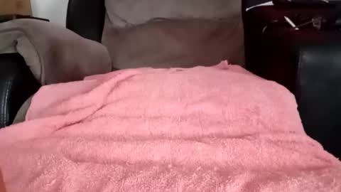 sykotc123292960 online show from September 22, 7:05 pm