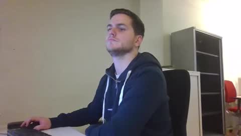 syl092 online show from December 5, 2:00 pm