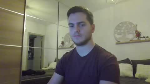 syl092 online show from December 6, 4:17 pm