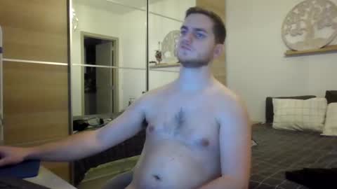 syl092 online show from January 6, 7:24 pm