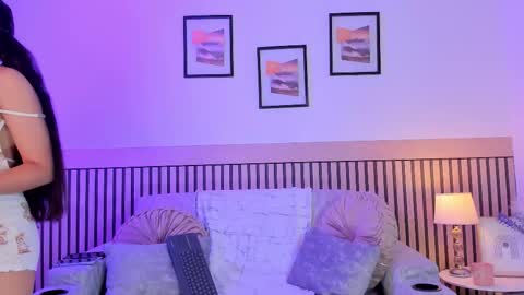 Snapshot of sylvana_cox chatting on November 23, 4:23 am sylvana online show from November 23, 4:23 am