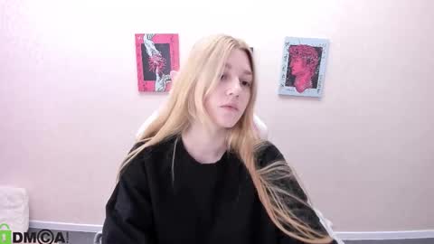 Snapshot of sylvia_ortiz chatting on September 18, 7:54 am Sylvia online show from September 18, 7:54 am