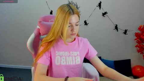 Snapshot of sylvia_ortiz chatting on November 4, 1:05 am Sylvia online show from November 4, 1:05 am