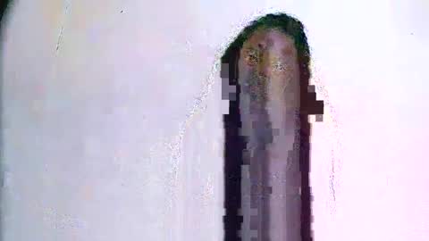 Snapshot of sylviasexy27 chatting on December 24, 10:55 am sylviasexy27 online show from December 24, 10:55 am