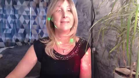 Sylvia online show from February 11, 7:57 am