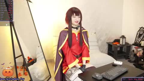 Snapshot of sylvie_fey chatting on October 31, 12:11 am Sylvie online show from October 31, 12:11 am