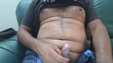 Snapshot of symond_jns chatting on December 14, 7:58 am symond_jns online show from December 14, 7:58 am