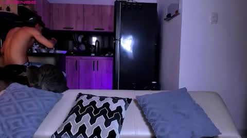 Snapshot of symonprince chatting on October 14, 8:09 pm 420 Forever online show from October 14, 8:09 pm