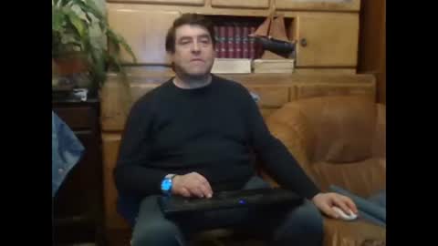 sympa_trique online show from December 15, 7:10 pm