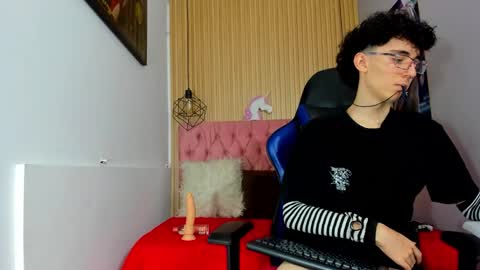 Syriussz online show from February 13, 7:43 pm