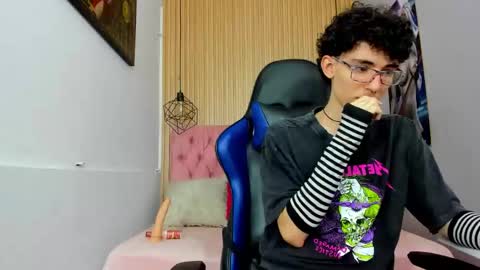 Syriussz online show from February 17, 7:42 pm