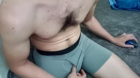 Snapshot of t0ny_cawk chatting on December 15, 1:10 am t0ny_cawk online show from December 15, 1:10 am