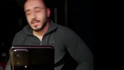 Huracane online show from January 11, 4:46 pm