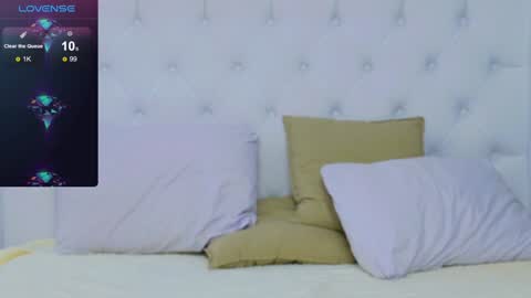 Snapshot of taahiraarabian chatting on December 13, 4:49 pm Arianna online show from December 13, 4:49 pm