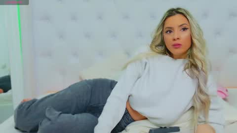 Snapshot of taahiraarabian chatting on January 23, 4:48 pm Arianna online show from January 23, 4:48 pm