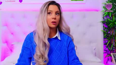 Snapshot of taahiraarabian chatting on January 14, 1:39 pm Arianna online show from January 14, 1:39 pm