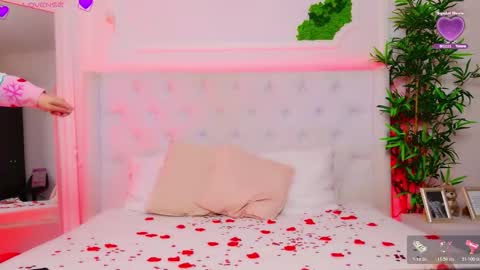 Snapshot of taahiraarabian chatting on February 13, 1:18 pm Arianna online show from February 13, 1:18 pm