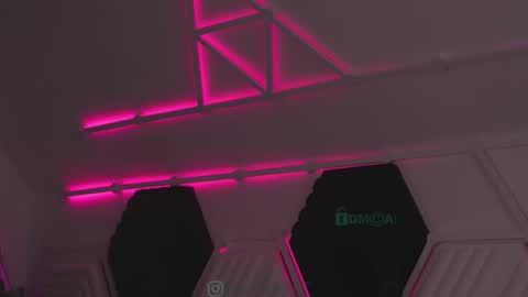 TAANNI online show from March 2, 1:58 am