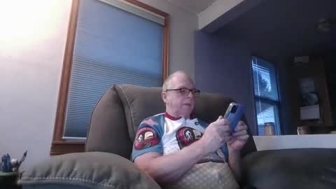 Snapshot of tacrunner66_ chatting on February 11, 1:31 am tacrunner66_ online show from February 11, 1:31 am