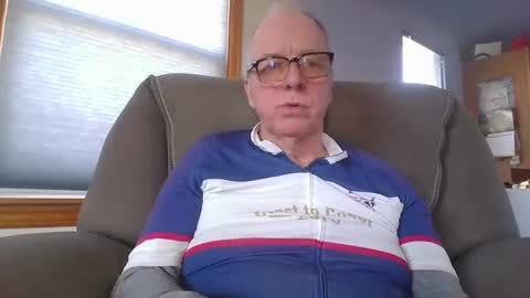 Snapshot of tacrunner66_ chatting on February 12, 9:33 pm tacrunner66_ online show from February 12, 9:33 pm