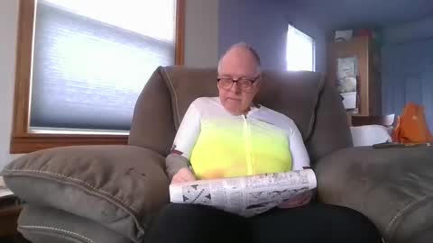 Snapshot of tacrunner66_ chatting on February 15, 6:33 pm tacrunner66_ online show from February 15, 6:33 pm