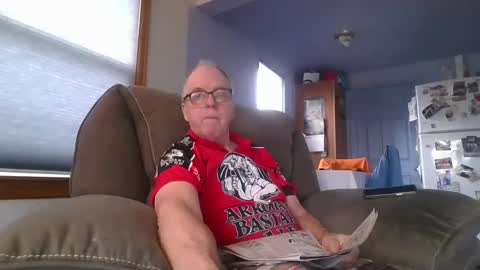 Snapshot of tacrunner66_ chatting on February 24, 6:26 pm tacrunner66_ online show from February 24, 6:26 pm