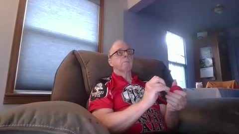 Snapshot of tacrunner66_ chatting on February 25, 1:20 am tacrunner66_ online show from February 25, 1:20 am