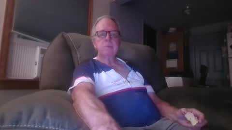 Snapshot of tacrunner66_ chatting on September 14, 5:50 am tacrunner66_ online show from September 14, 5:50 am