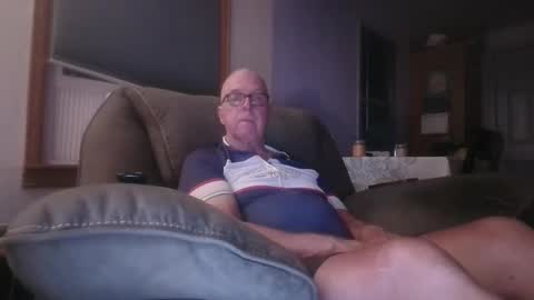 Snapshot of tacrunner66_ chatting on September 25, 2:59 am tacrunner66_ online show from September 25, 2:59 am