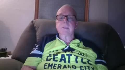 Snapshot of tacrunner66_ chatting on October 5, 2:54 am tacrunner66_ online show from October 5, 2:54 am