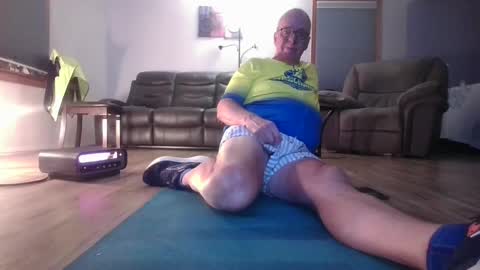 Snapshot of tacrunner66_ chatting on October 14, 1:56 pm tacrunner66_ online show from October 14, 1:56 pm