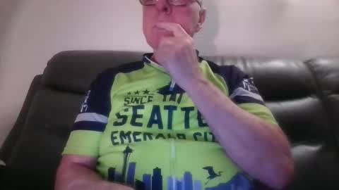 Snapshot of tacrunner66_ chatting on October 22, 1:55 pm tacrunner66_ online show from October 22, 1:55 pm