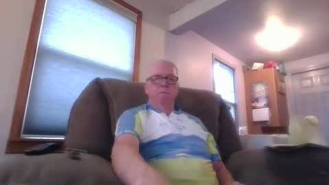 Snapshot of tacrunner66_ chatting on October 23, 3:44 pm tacrunner66_ online show from October 23, 3:44 pm