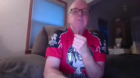 Snapshot of tacrunner66_ chatting on November 23, 3:45 pm tacrunner66_ online show from November 23, 3:45 pm