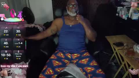 Snapshot of tadaha72 chatting on November 22, 2:10 am Tadaha72 online show from November 22, 2:10 am