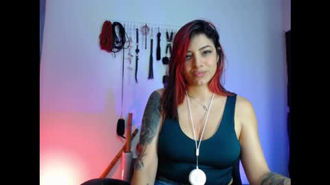 Snapshot of tafitasl4ve chatting on October 2, 3:24 am Tafita online show from October 2, 3:24 am