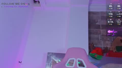 Tahhlia Rouge online show from December 2, 8:15 pm