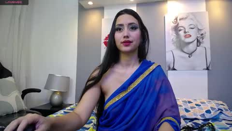 Snapshot of tahira__ chatting on October 17, 1:35 pm Tahira online show from October 17, 1:35 pm
